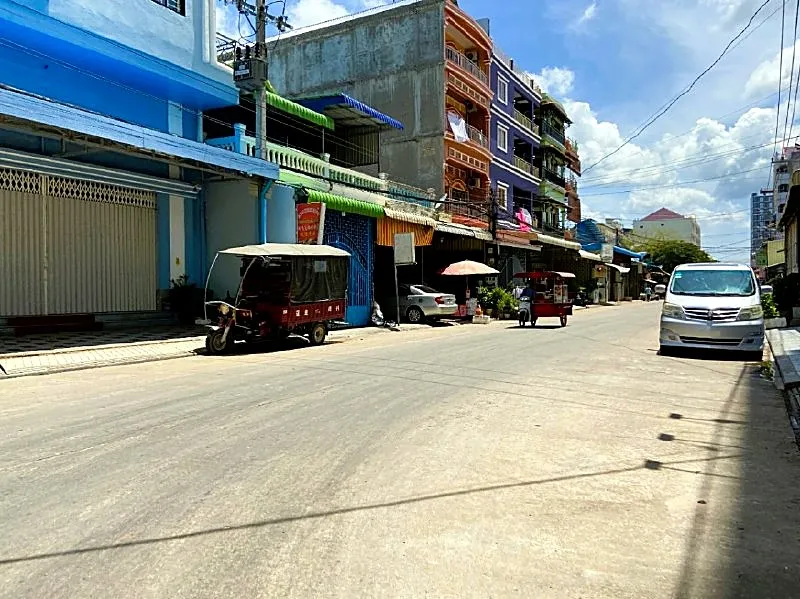 Bank Auction: Commercial Building, 160 m² in Ou Chrov, Banteay Meanchey, photo 2