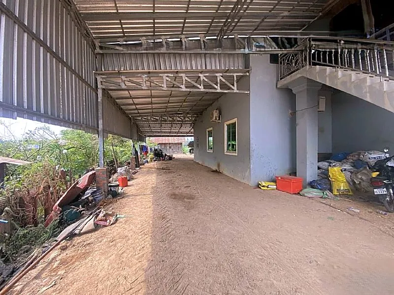 Bank Auction: Land & House, 806 m² in Kampong Krabau, Kampong Thom, photo 3