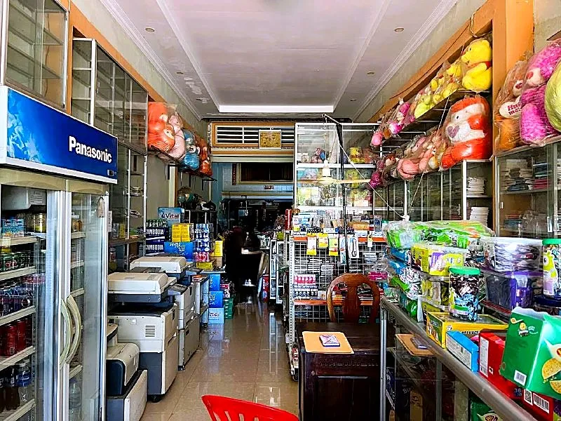 Bank Auction: Commercial Building, 922 m² in Achar Leak, Kampong Thom, photo 2