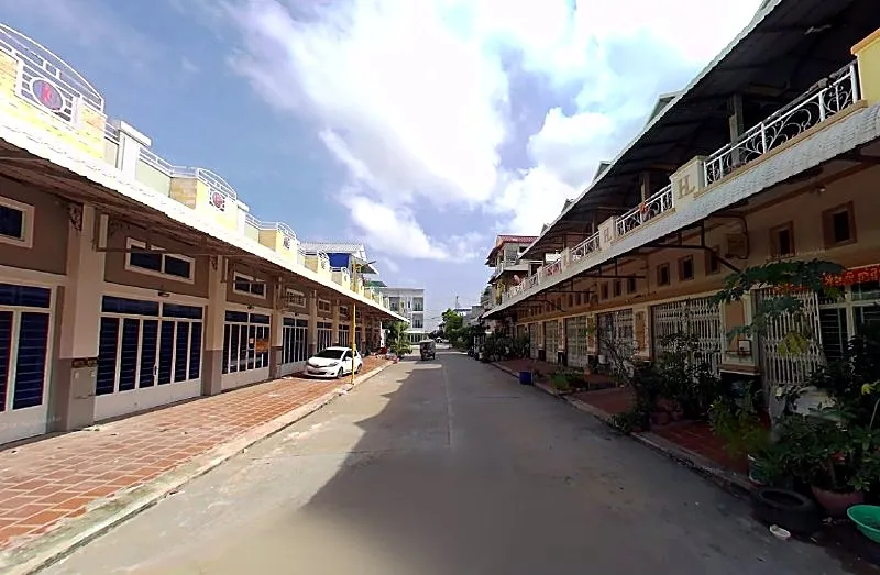 Bank Auction: Land & House, 65 m² in Veal Sbov, Phnom Penh, photo 2