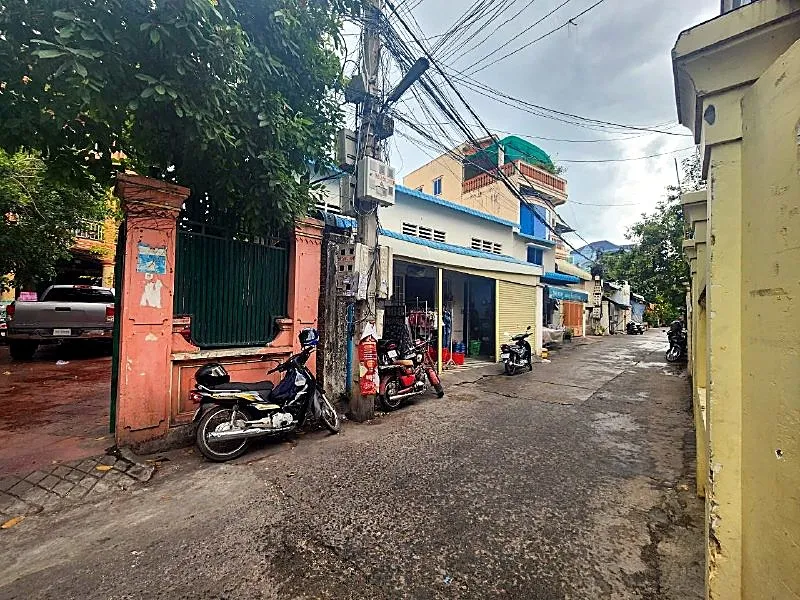 Bank Auction: Land & House, 80 m² in Chhbar Ampov Ti Muoy, Phnom Penh, photo 4