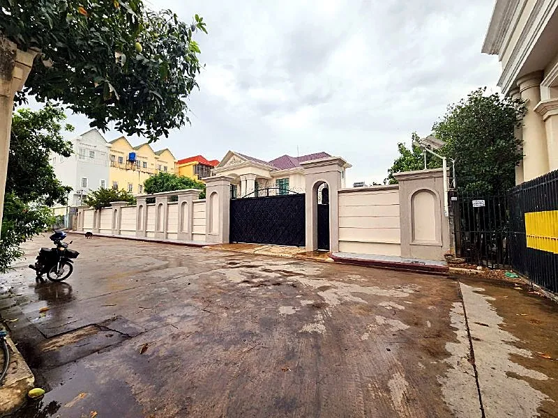 Bank Auction: Commercial Building, 1,616 m² in Kouk Khleang, Phnom Penh, photo 5