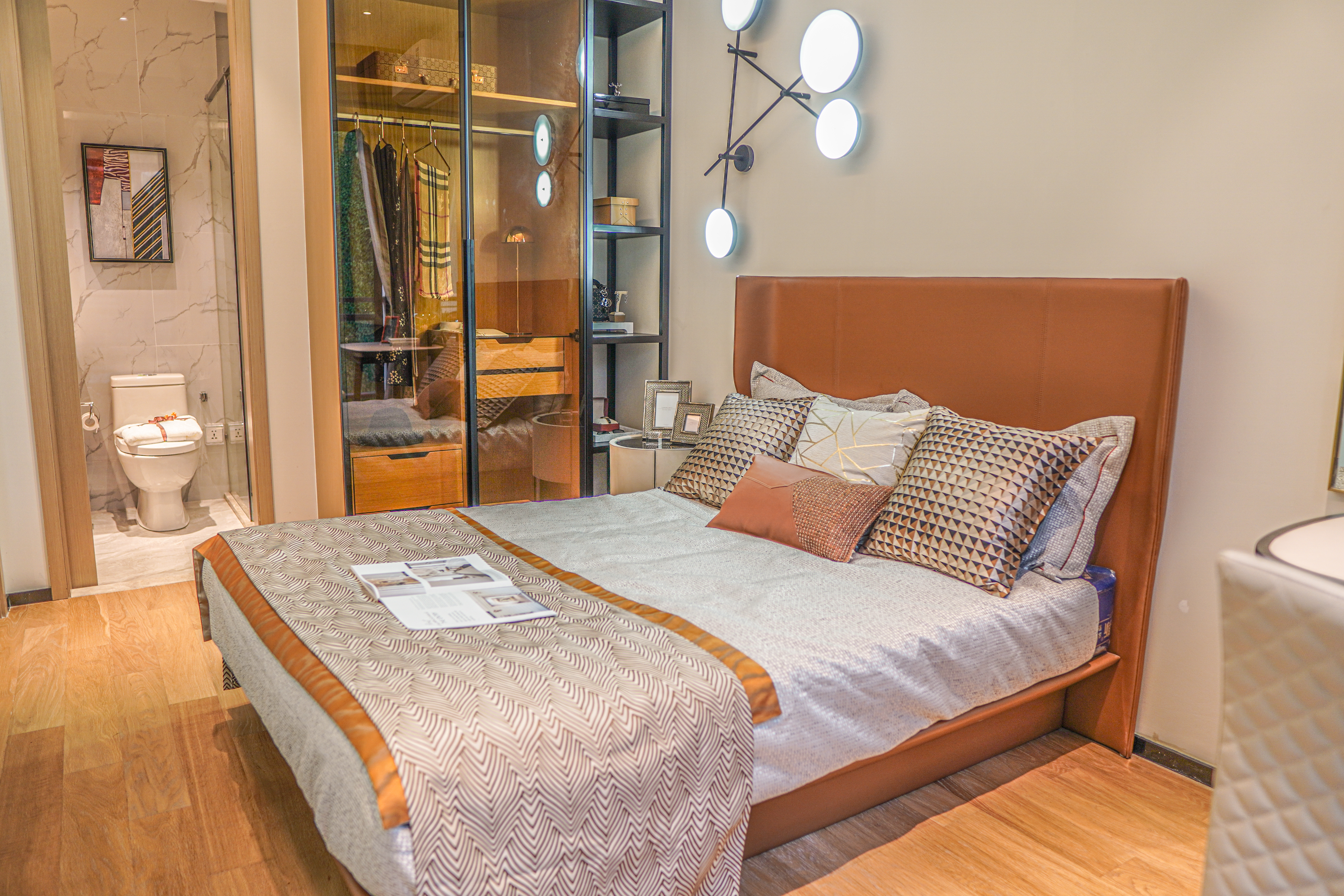 Spacious 1-Bedroom Condo for Sale in Le Condé BKK1, view 6