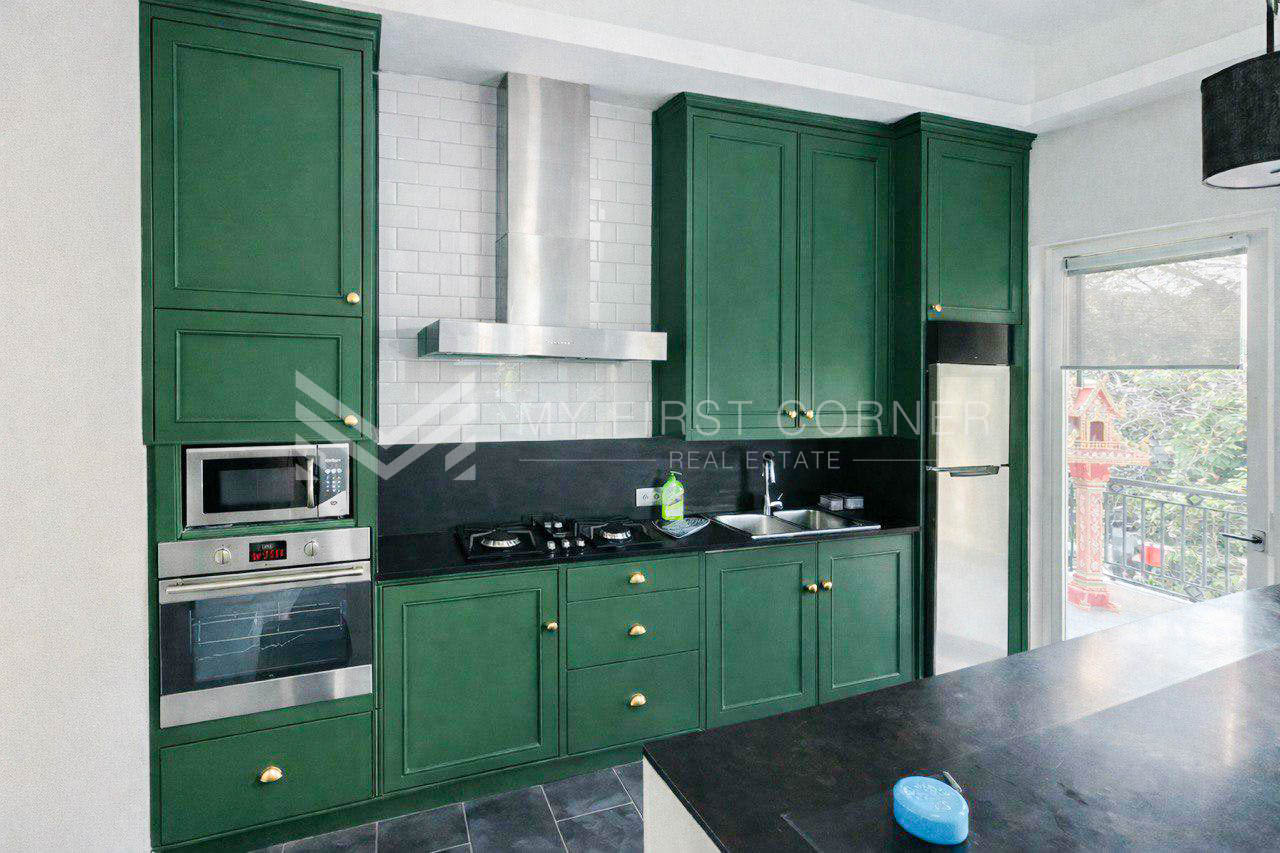 2-Badroom renovated house for Sale on street63 in BKK1, view 5