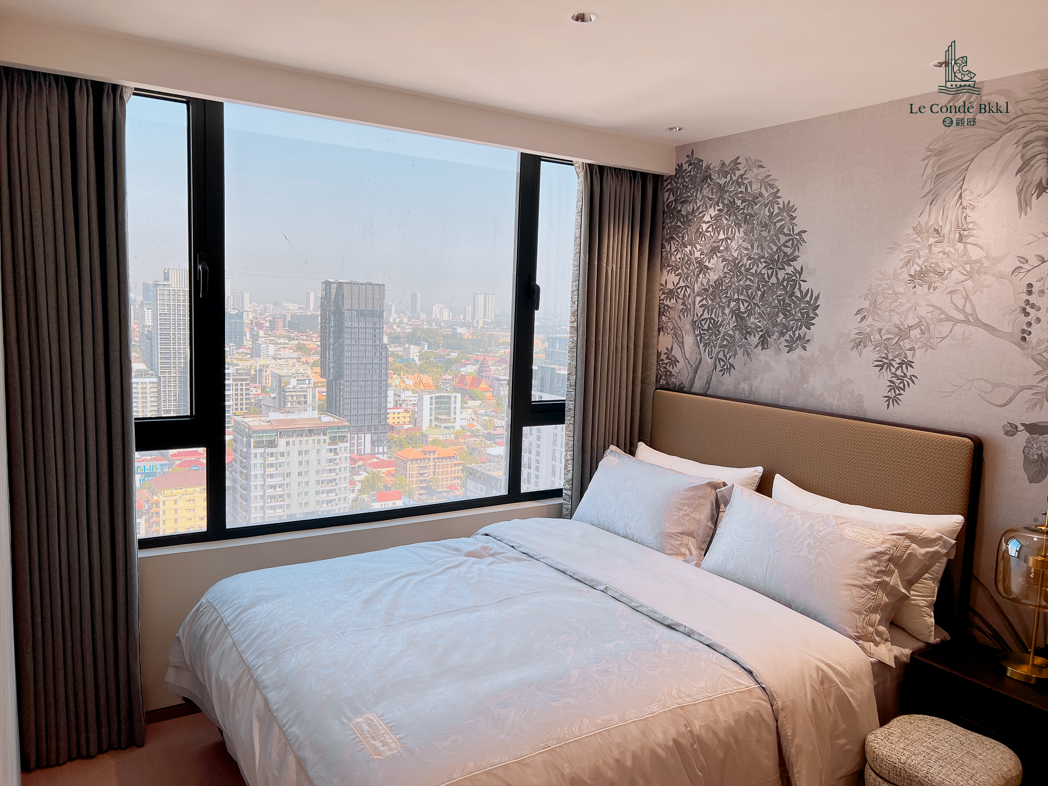Corner 3-Bedroom Condo for Sale in Le Condé BKK1, view 5
