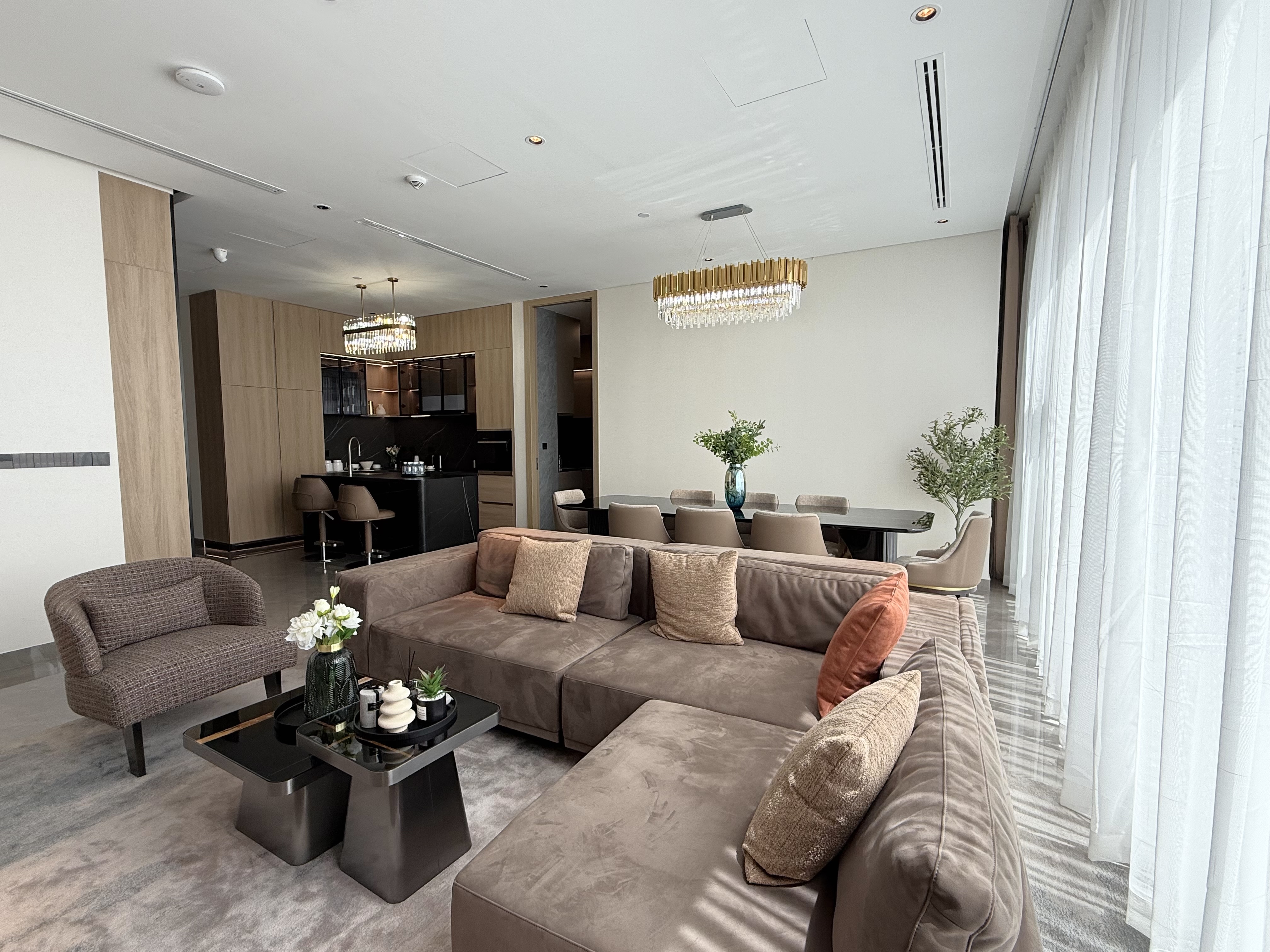 UC88 Wyndham Garden BKK1 | 3 Bedroom For Sale, view 2