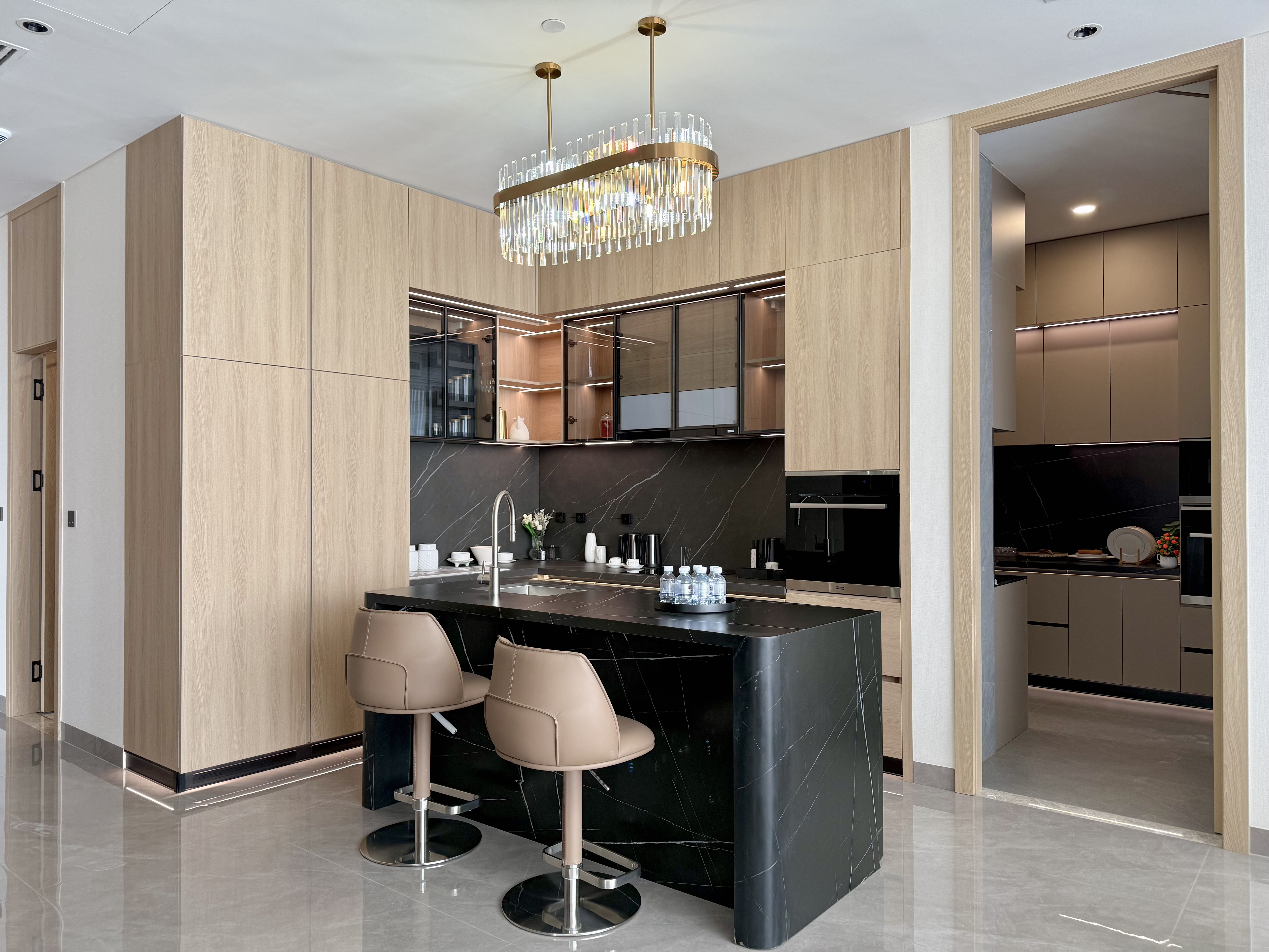 UC88 Wyndham Garden BKK1 | 3 Bedroom For Sale, view 5