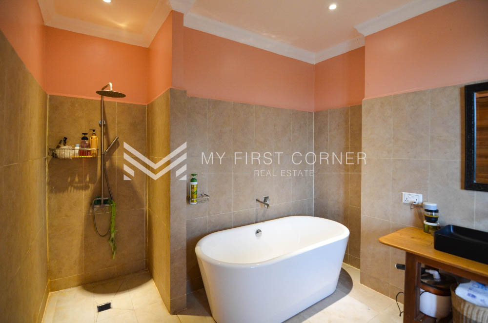 Luxury Riverfront Villa in Kampot – Breathtaking Views & Ultimate Tranquility, view 4