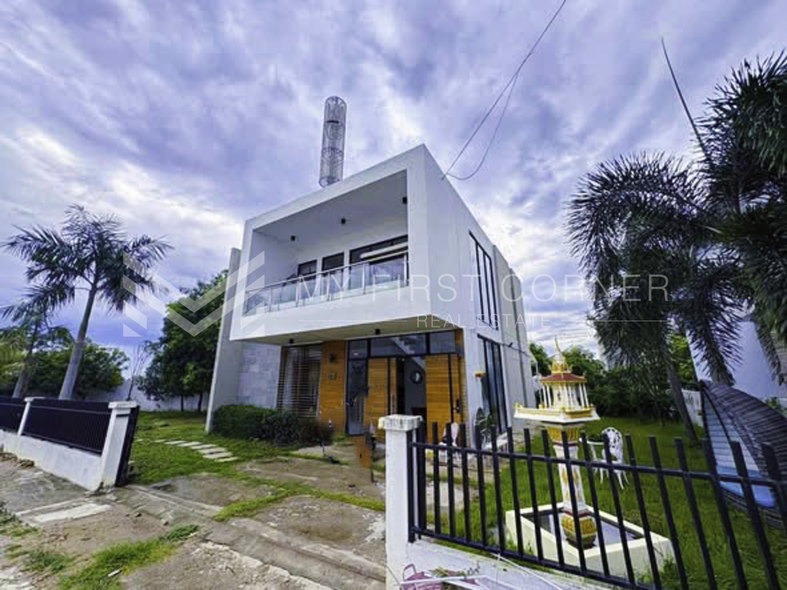 Modern Villa Corner House with Large Surrounding Land l Borey William Phase 1, Phnom Penh