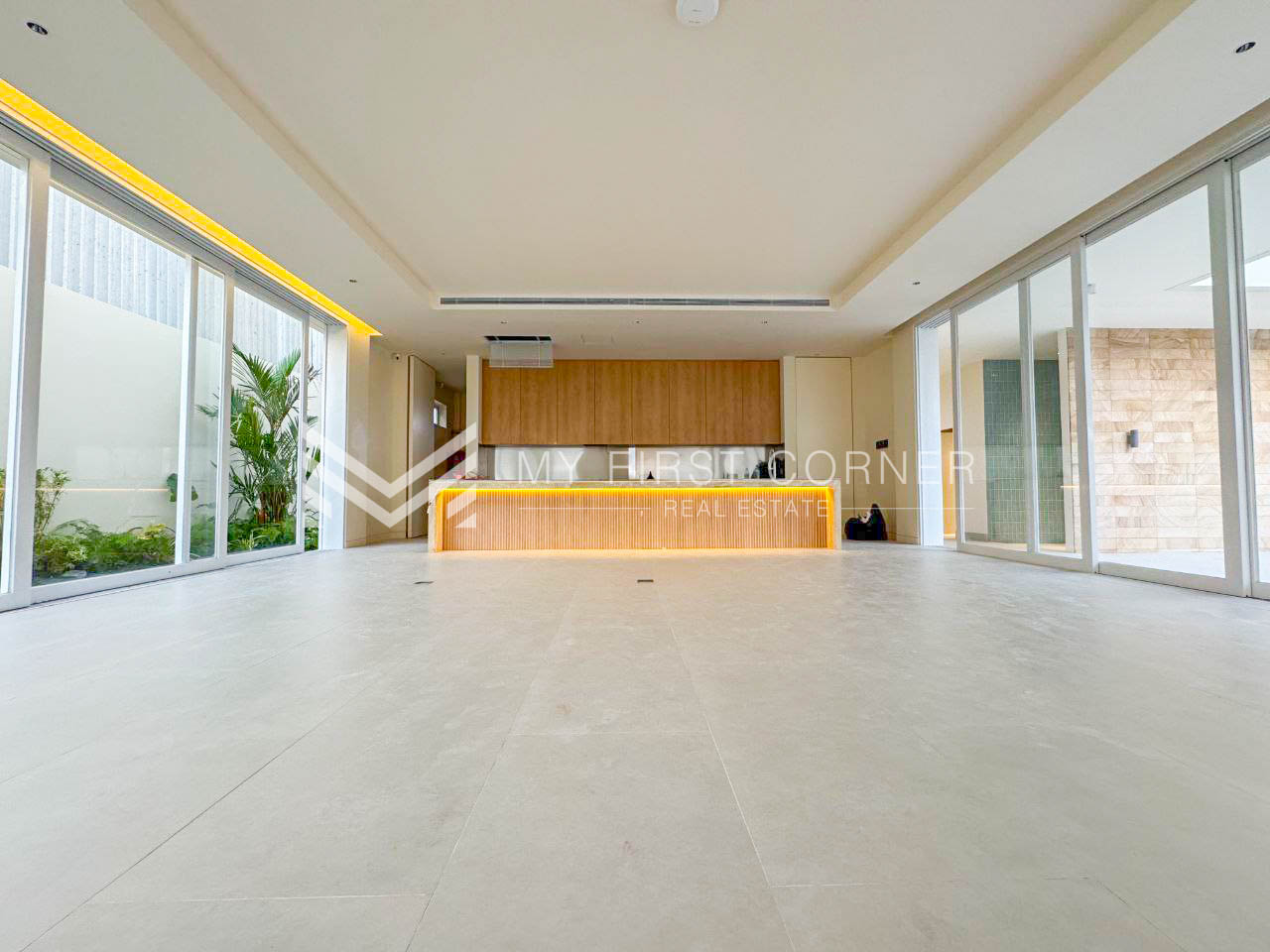 Exclusive Pool Villa in Phnom Penh – Luxury Real Estate Cambodia – $1.5 Million, view 2
