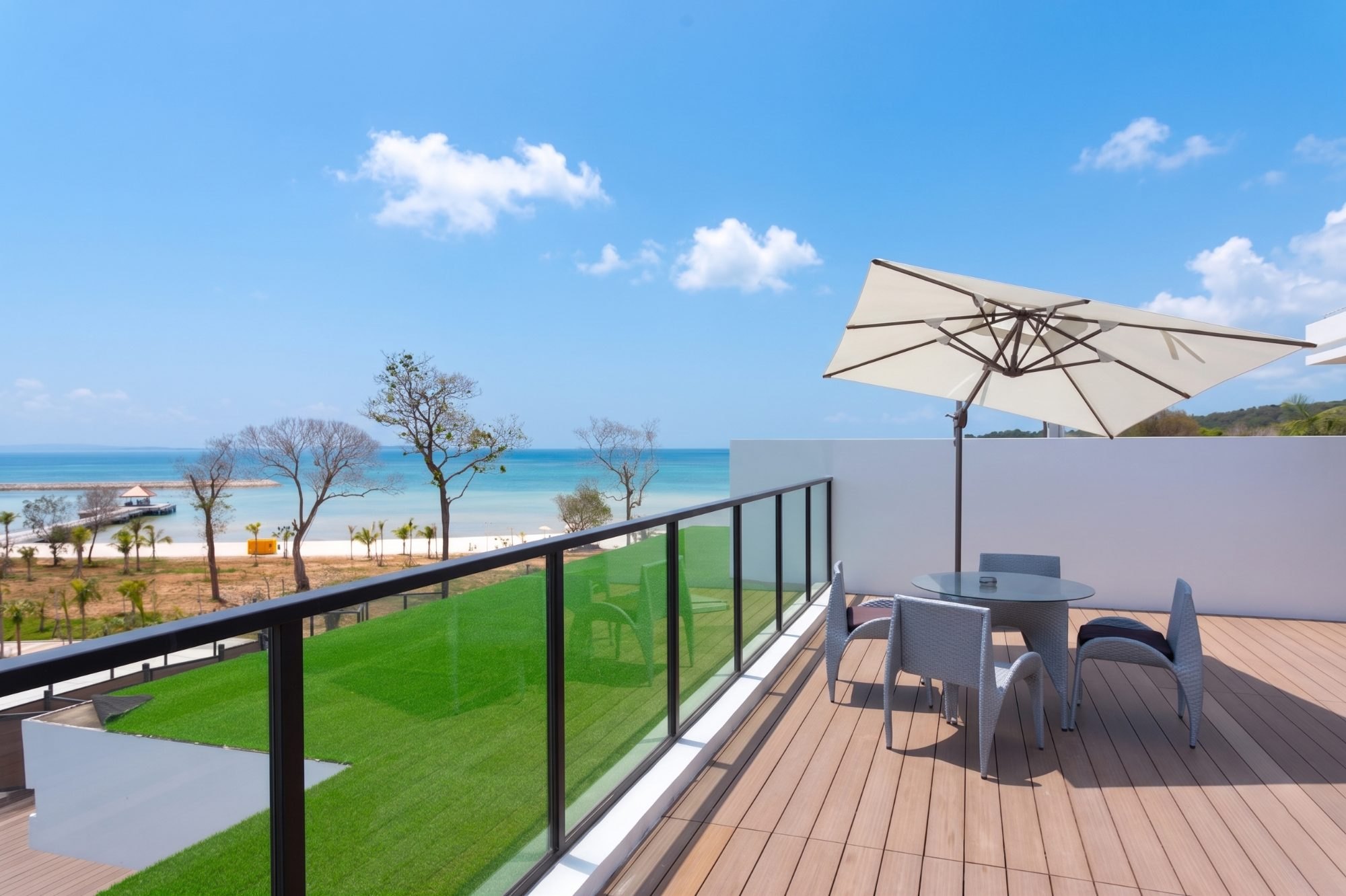 Ocean View Two-Bedroom Courtyard Villa in Koh Rong Sanloem, view 6