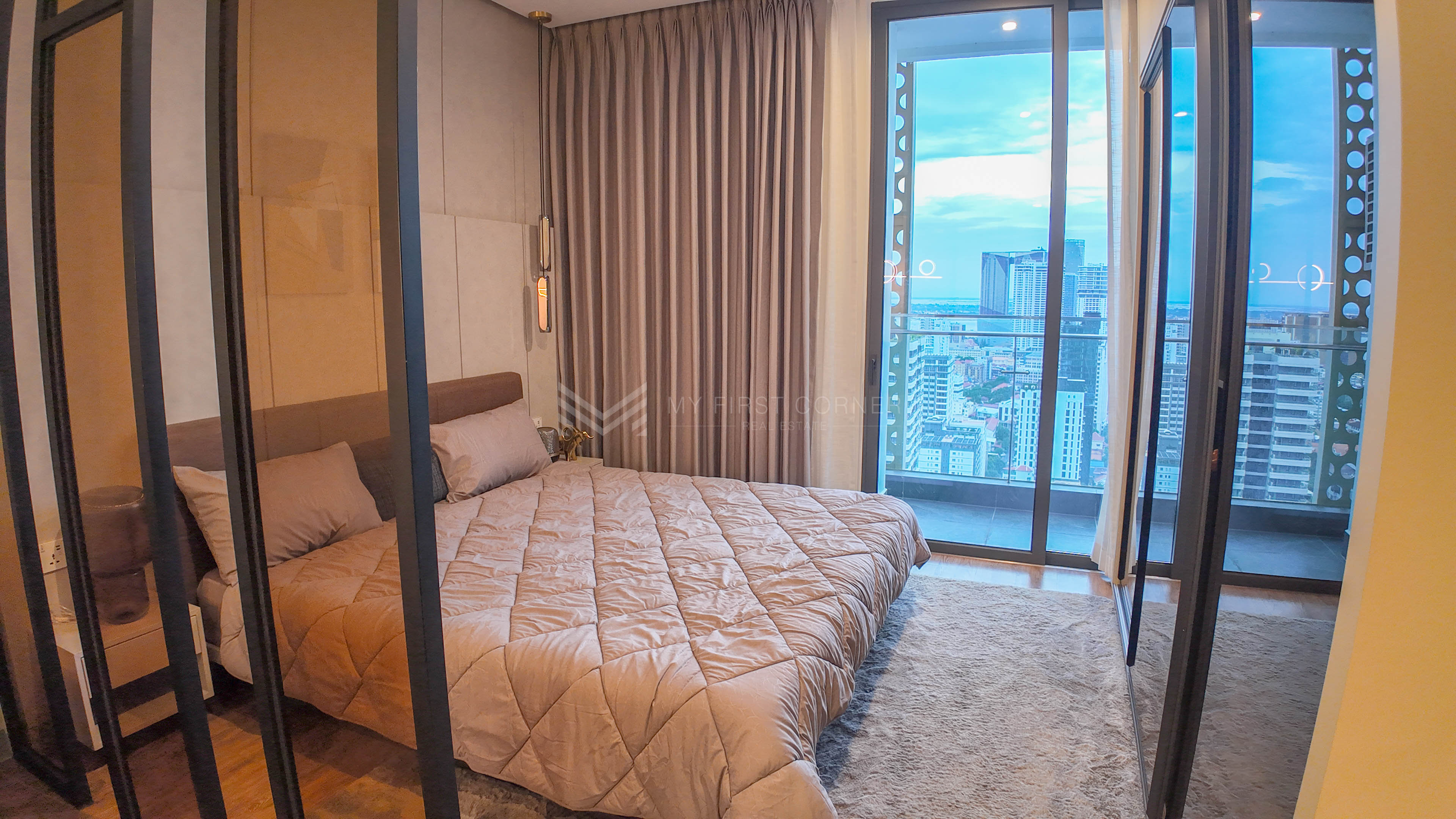 luxury studio | Wyndham BKK1 For Sale, view 6