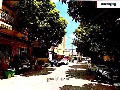 Land & Flat House, 68 m² in Dangkao, Phnom Penh