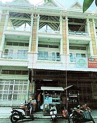 Land & House in Sen Sok, Phnom Penh