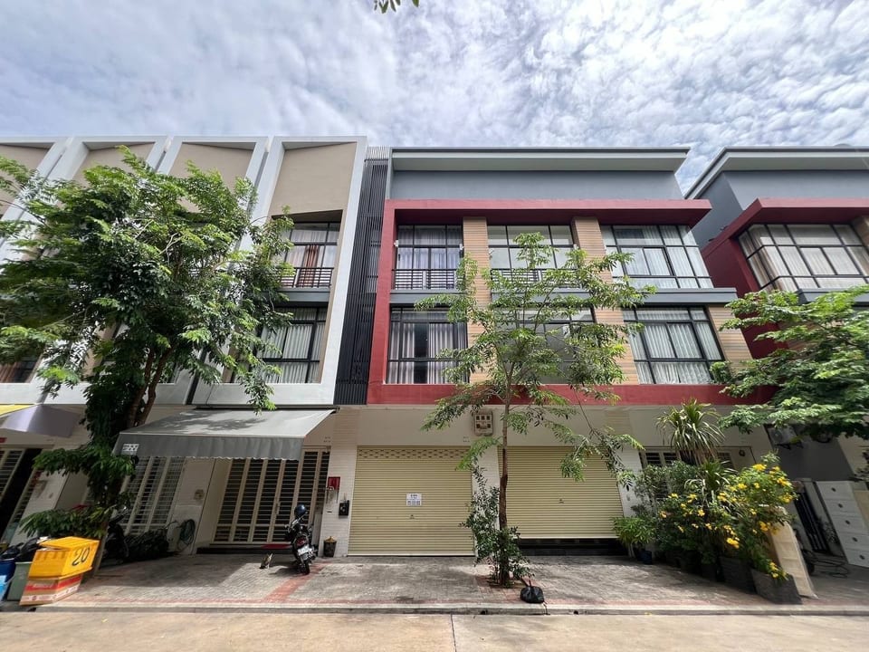 Affordable Link Villa Near National Road 1, Chbar Ampov, view 8