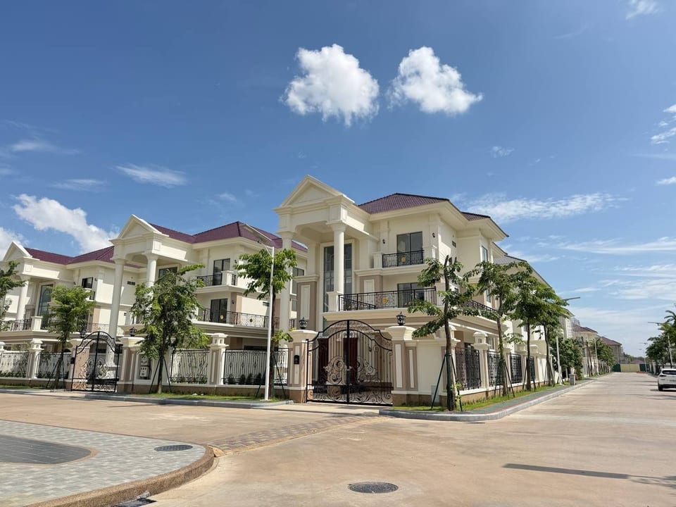 Classical Prince Villa, Five Bedrooms, Borey Peng Huot, Chbar Ampov, 金边