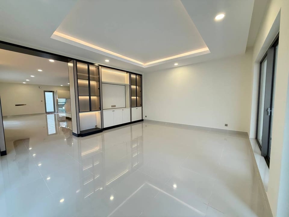 Classical Twin Villa with Courtyard, Eco Poli 2, Boeung Snor, view 2