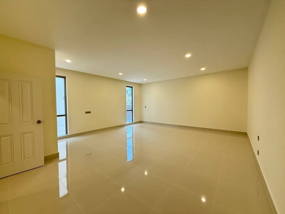 Classical Twin Villa with Courtyard, Eco Poli 2, Boeung Snor, view 8