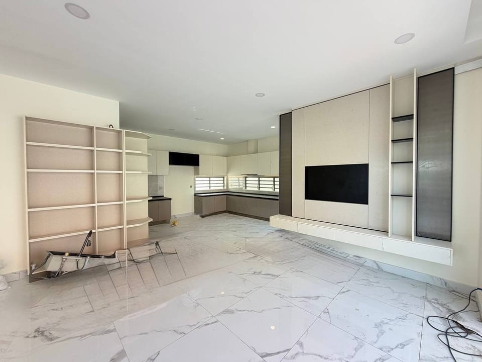Detached Villa On Main Eco Sunrise Road, Boeung Snor, view 3