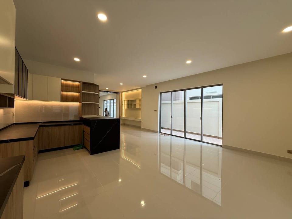 East-Facing Twin Villa with Rear Garden Space, Eco Poli 2, view 5