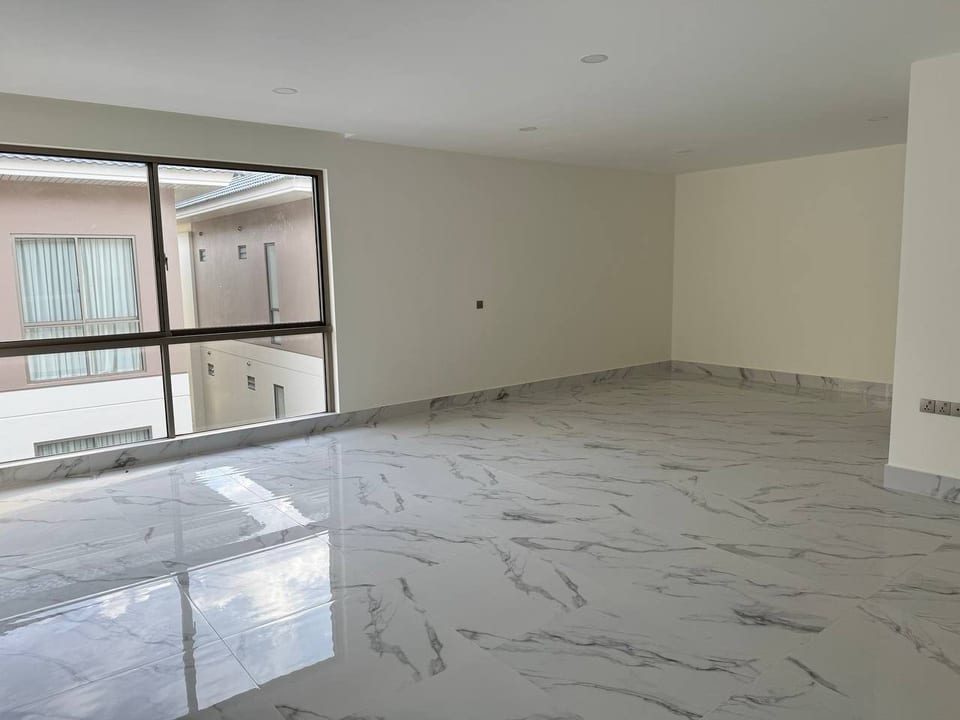 Five-Bedroom Luxury Villa, Eco Poli, Borey Peng Huot, view 3