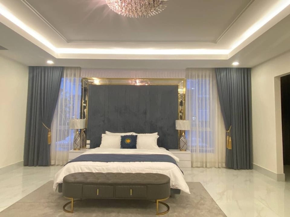 Five Bedroom Prince A Mansion, Boeung Snor, Fully Furnished, view 4