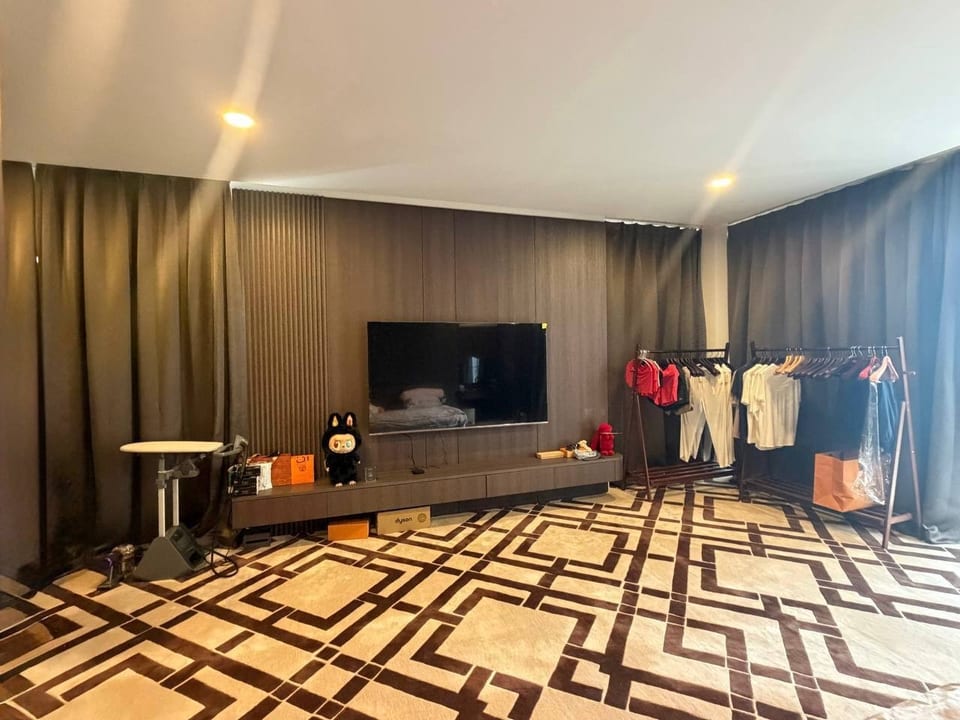 Four-Bedroom Jasmine Villa, Furnished, Borey Peng Huot, view 4