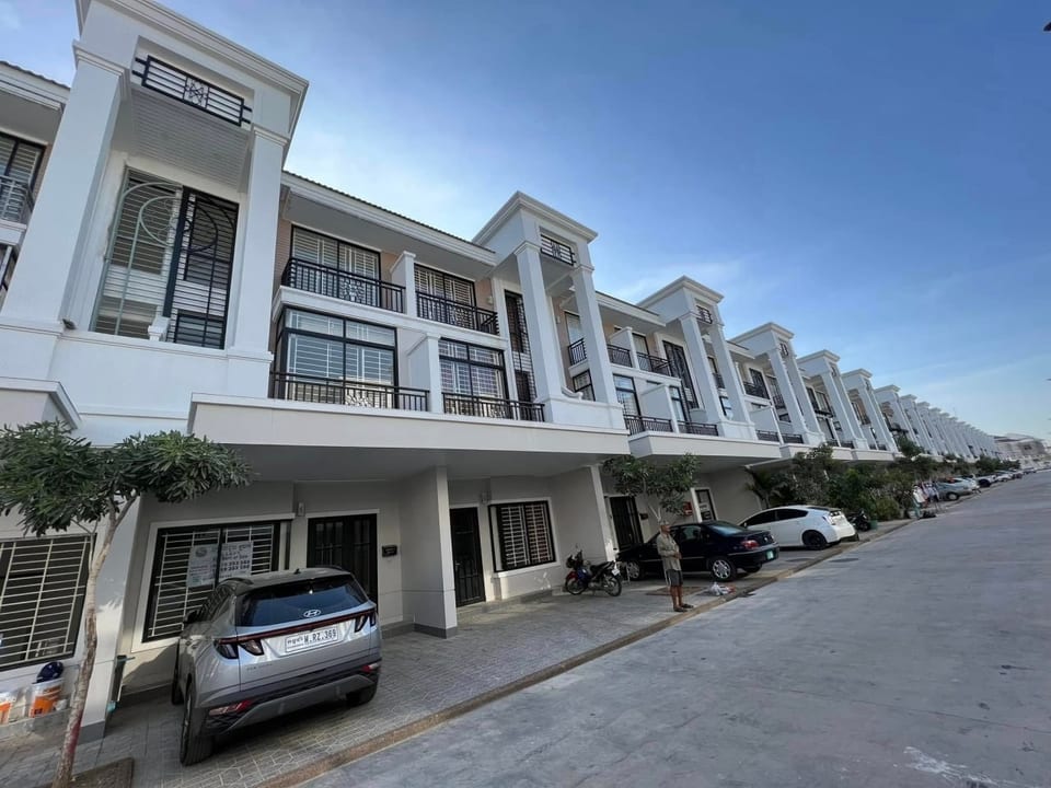 Four Bedroom Link House, Hard Title, Boeung Snor, Chbar Ampov, 金边