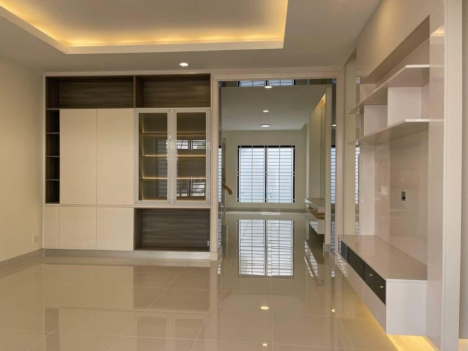 Four Bedroom Link House, Hard Title, Boeung Snor, view 2