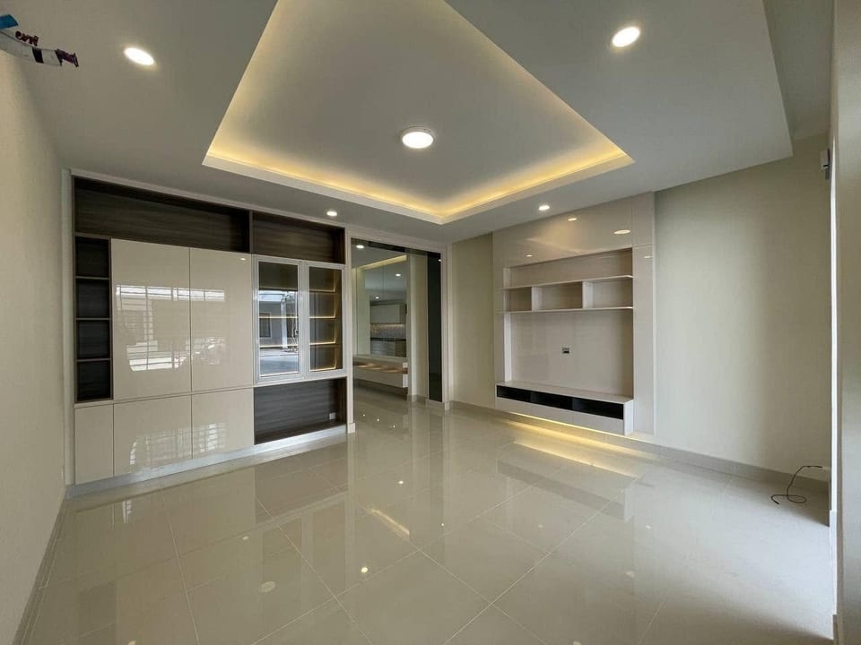 Four Bedroom Link House, Hard Title, Boeung Snor, view 4