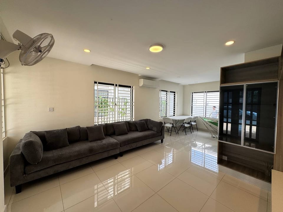 Four Bedroom Shophouse For Sale, Boeung Snor Borey, view 6