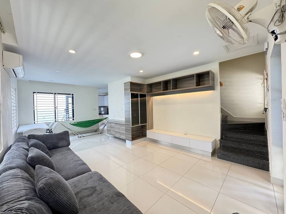 Four Bedroom Shophouse For Sale, Boeung Snor Borey, view 7