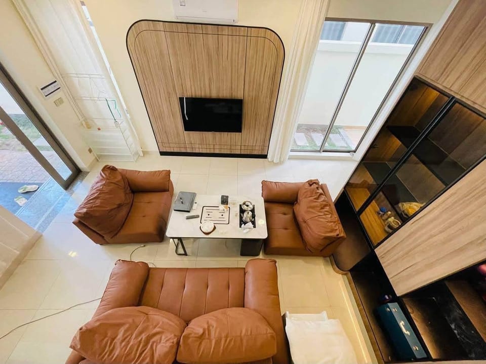 Four-Bedroom Shophouse for Sale, Polaris 2, Chbar Ampov, view 2