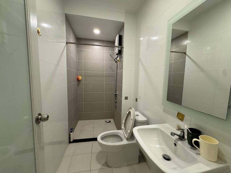 Four Bedroom Shophouse with Shopfront, Borey Peng Huot, view 6