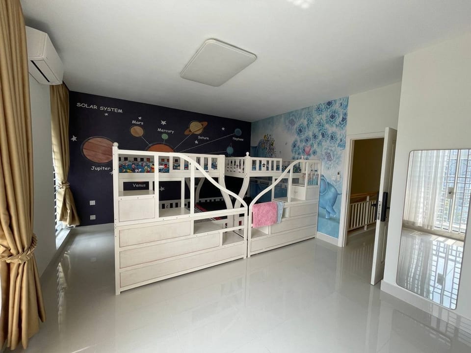 Furnished Boeung Snor villa with rooftop terrace, view 5