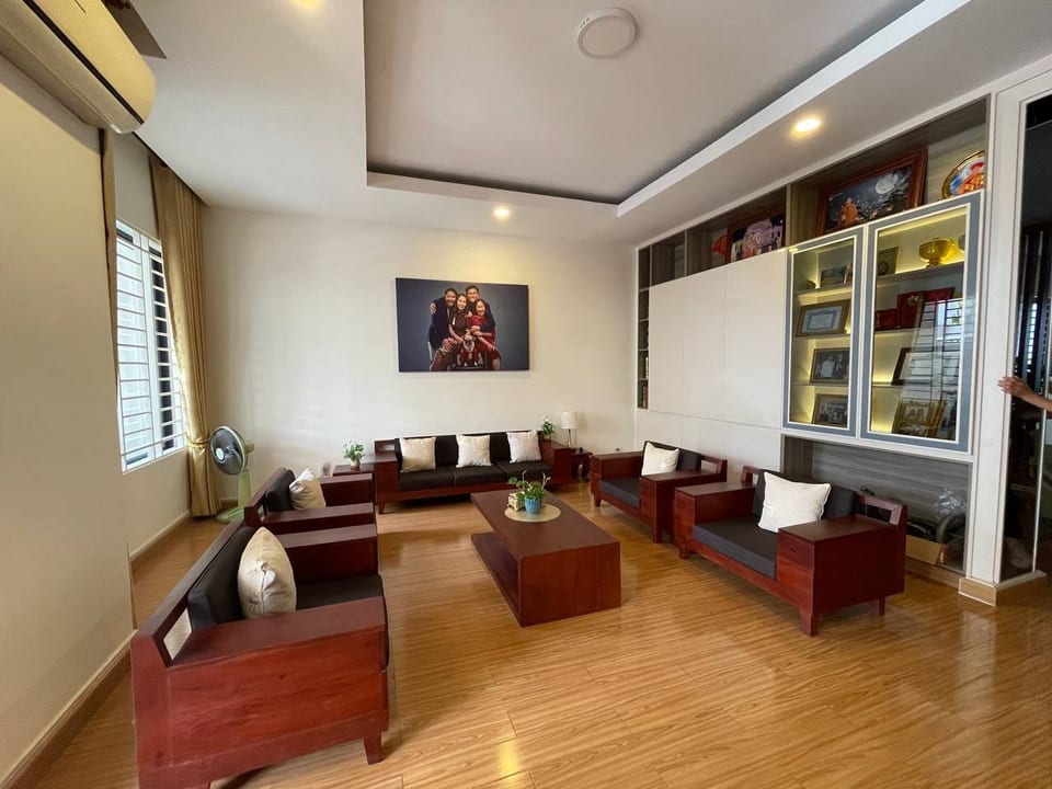 Furnished Roseville twin villa, hard title, Boeung Snor, view 2