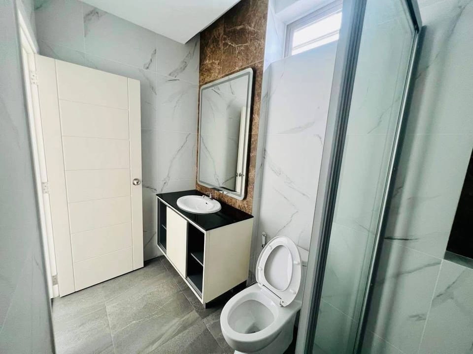 Furnished South-Facing Twin Villa in Borey Peng Huot, view 5