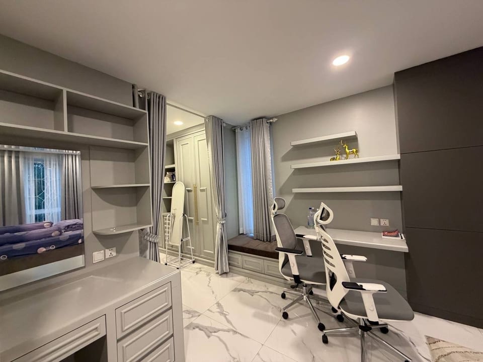 Grand Corner Villa, Five-Plus-One Bedrooms, Borey Peng Huot, view 4