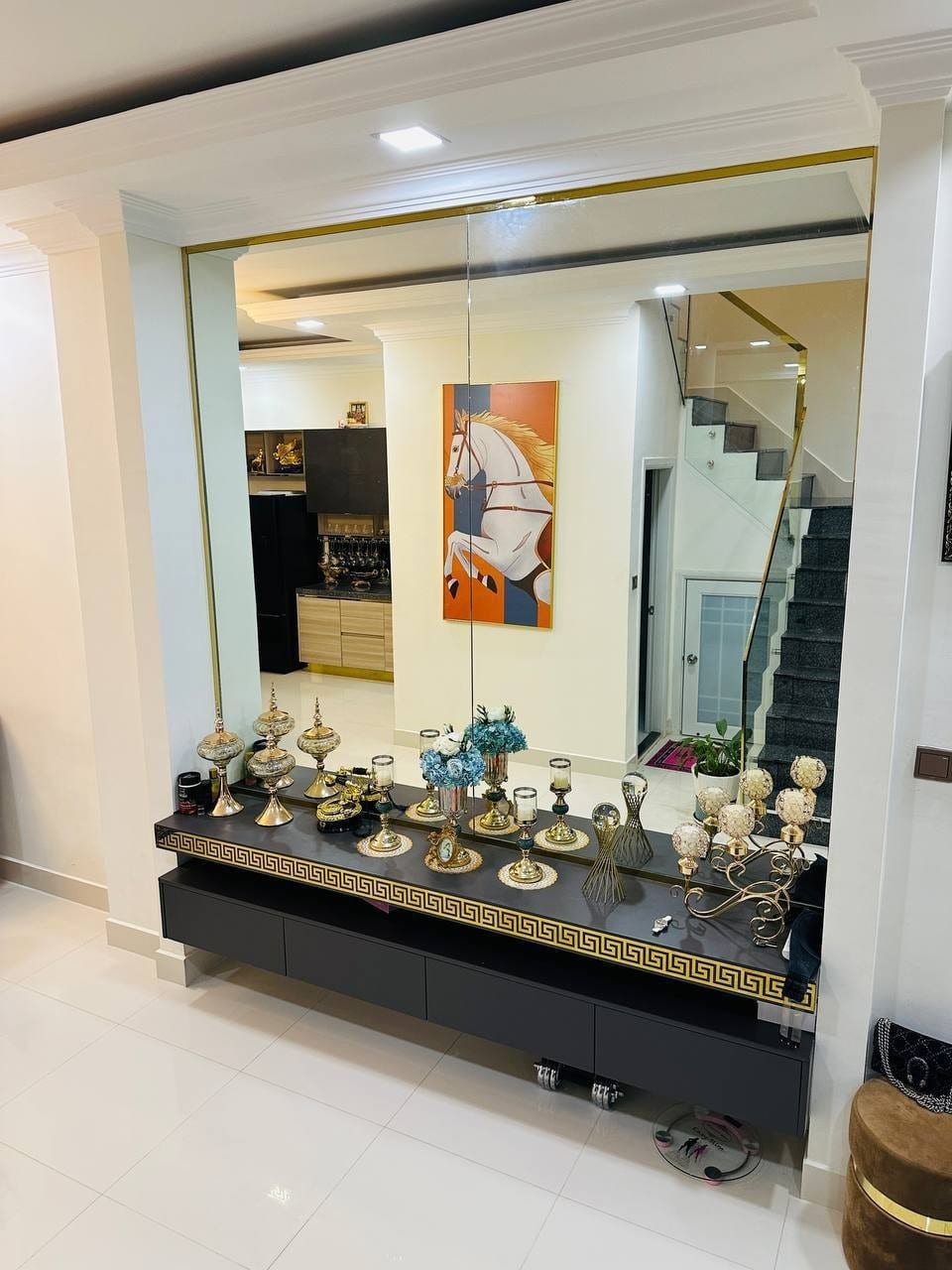 Grand Interior Link Villa with Hard Title, Peng Huot, view 6