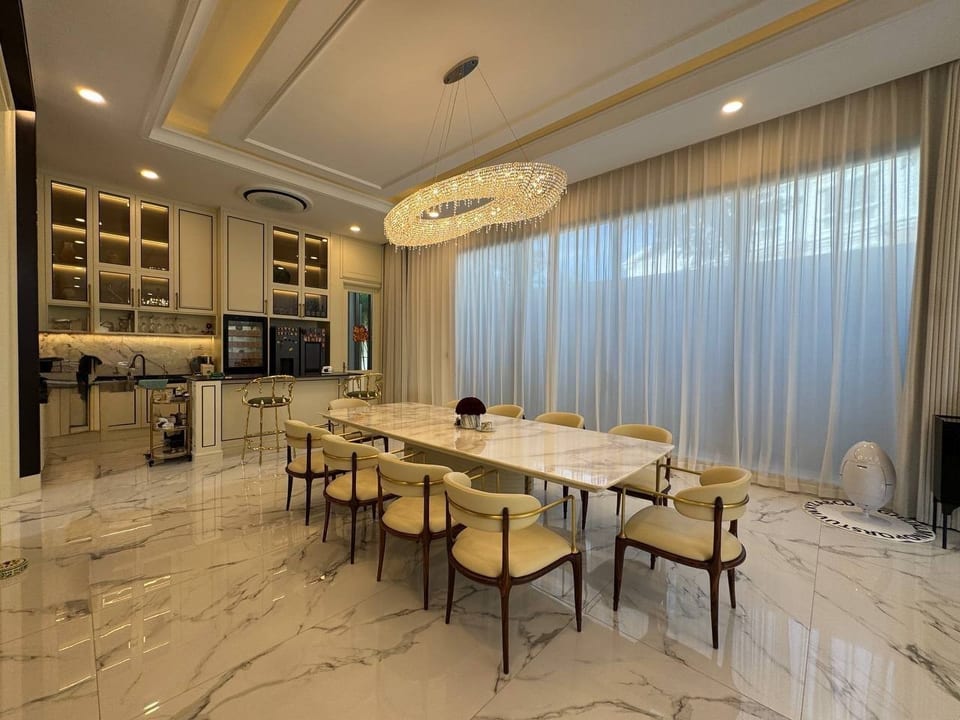 Landmark Mansion Villa, Private Lift, Chbar Ampov, view 5