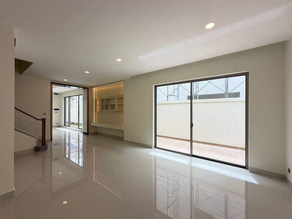 Move-In Twin Villa, Quiet Setting, Eco Poli, Boeung Snor, view 4