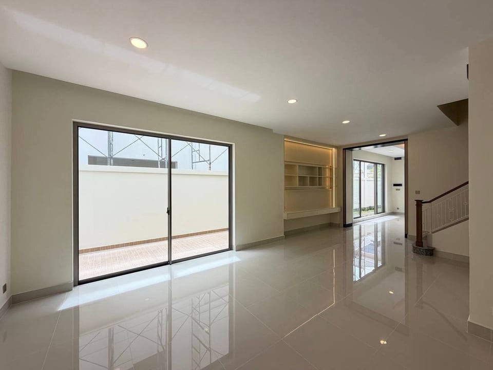 New Four Bedroom Corner Twin Villa, Eco Poli 1, Boeung Snor, view 5