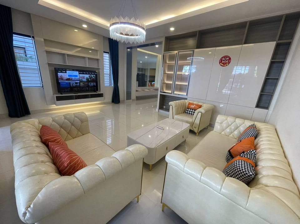 North-east facing twin villa, Eco Melody, Boeung Snor, view 4