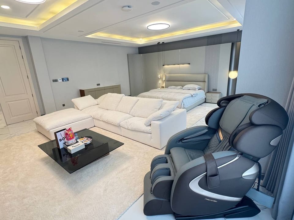 North Facing Queen Villa, Move In Ready, Borey Peng Huot, view 6