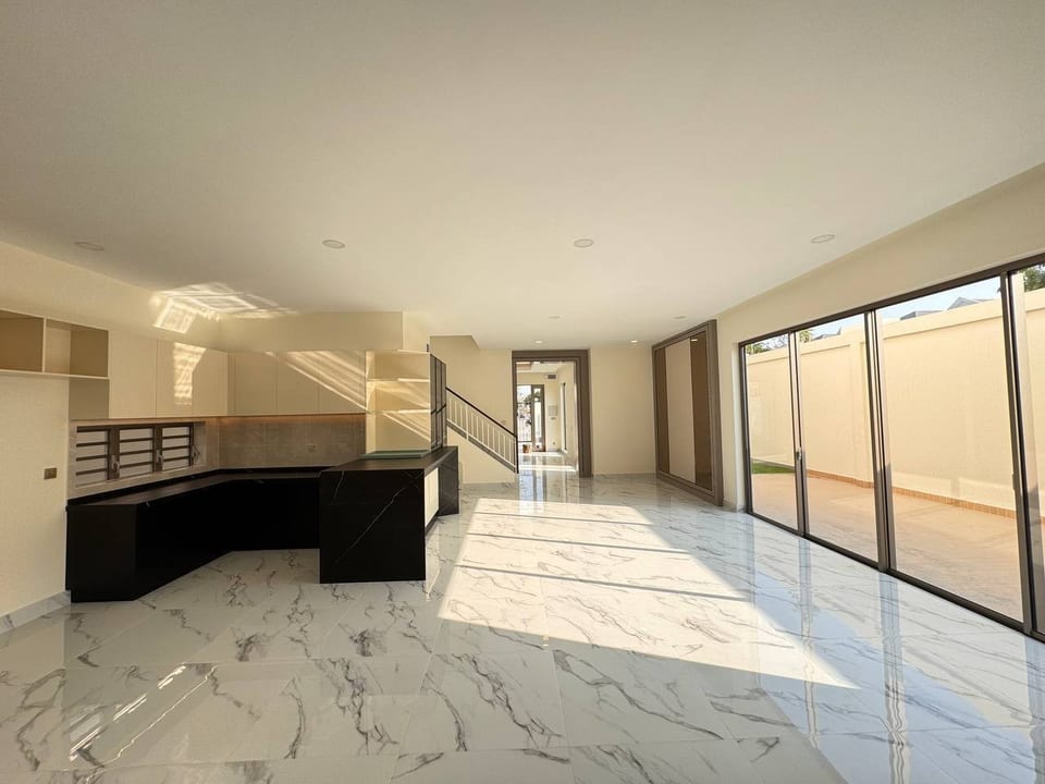 North-facing TA twin villa, marble interiors, Boeung Snor, view 3