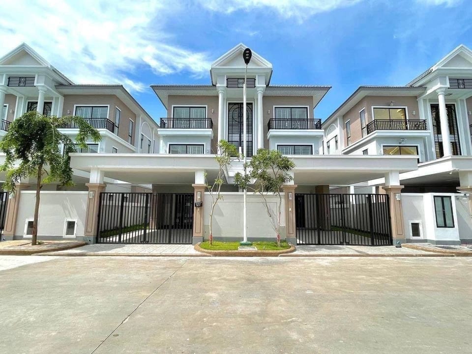 North Facing TA Villa, Hard Title, Boeung Snor, Chbar Ampov, Phnom Penh