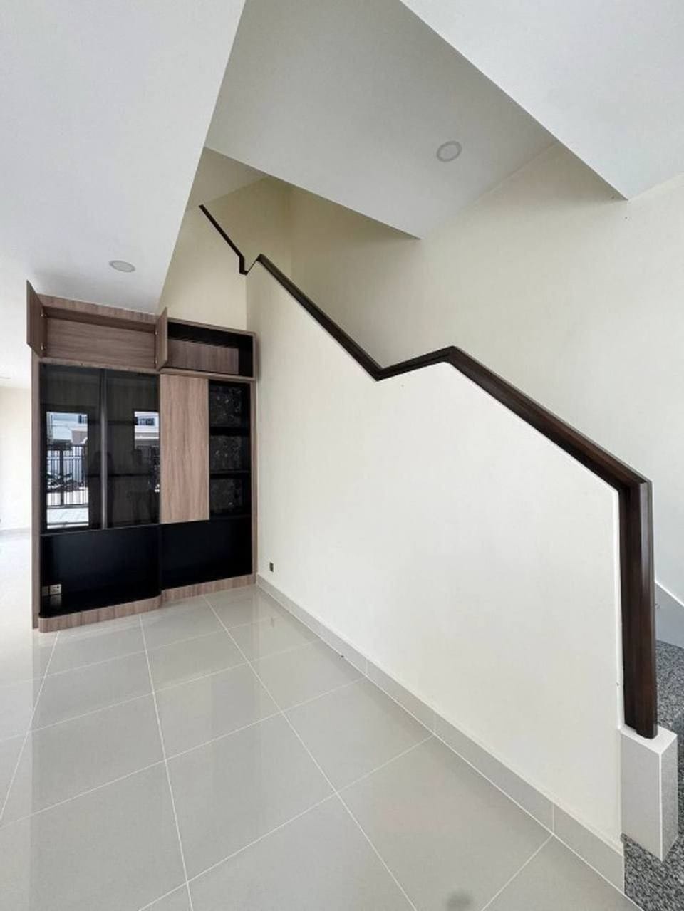 Northeast Twin Villa Near National Road 1, Boeung Snor, view 3