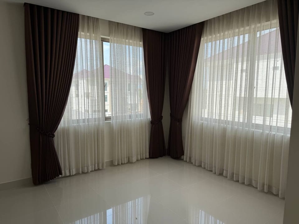 South-facing corner villa, Eco Poli 1, Borey Peng Huot, view 8
