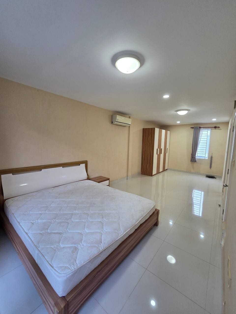 South-Facing Three-Bedroom Link Villa, Mercurean 2, Chbar Ampov, Phnom Penh