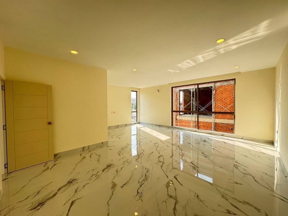 Spacious Three-Storey Detached Villa in Borey Peng Huot, view 5